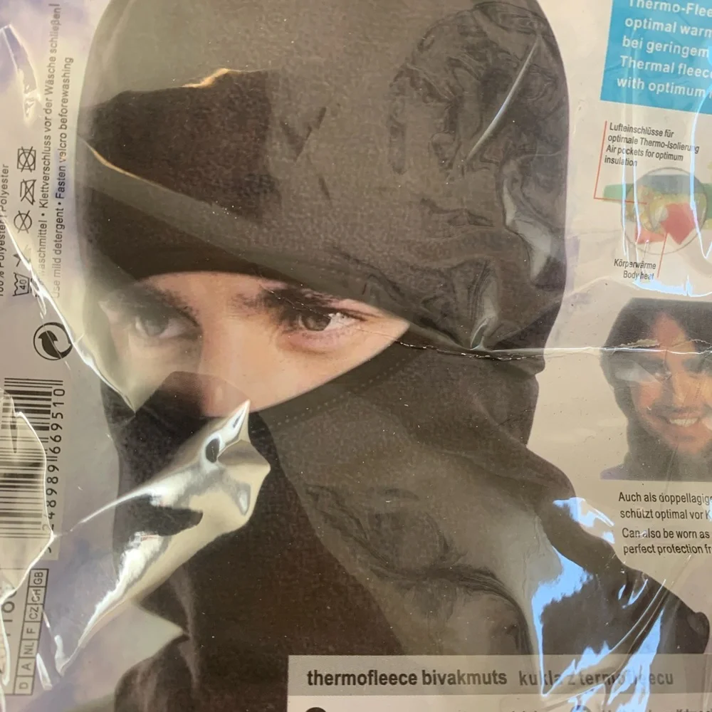 2 one SZ Men’s thermal fleece ski masks NEW, one w airflow filter for warmth.